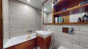 Photo 14- click for photo gallery